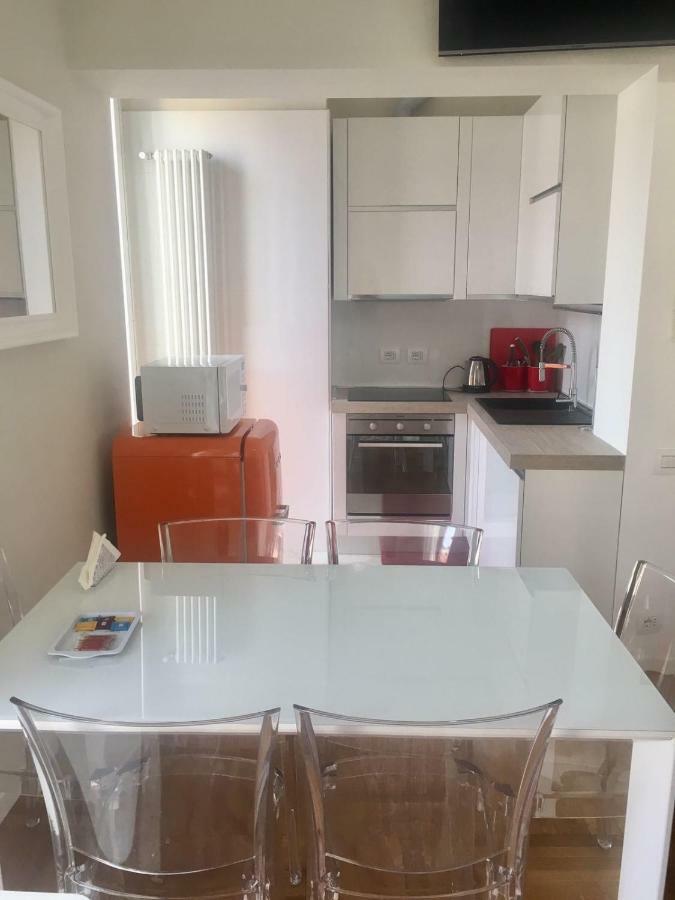 Apartments Porta Venezia - Milan Downtown Экстерьер фото